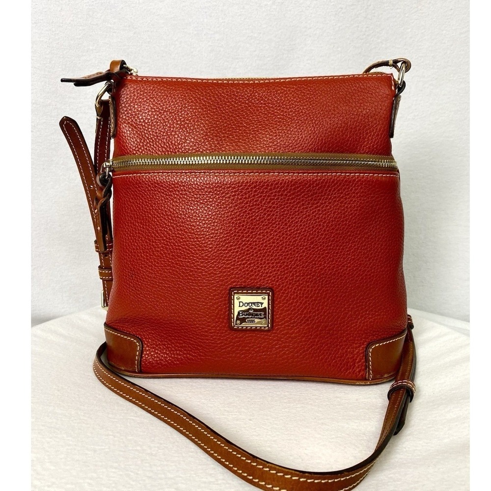 Dooney & Bourke Crossbody Bag Pebble Grain Leather Small Zip Red Purse Classic